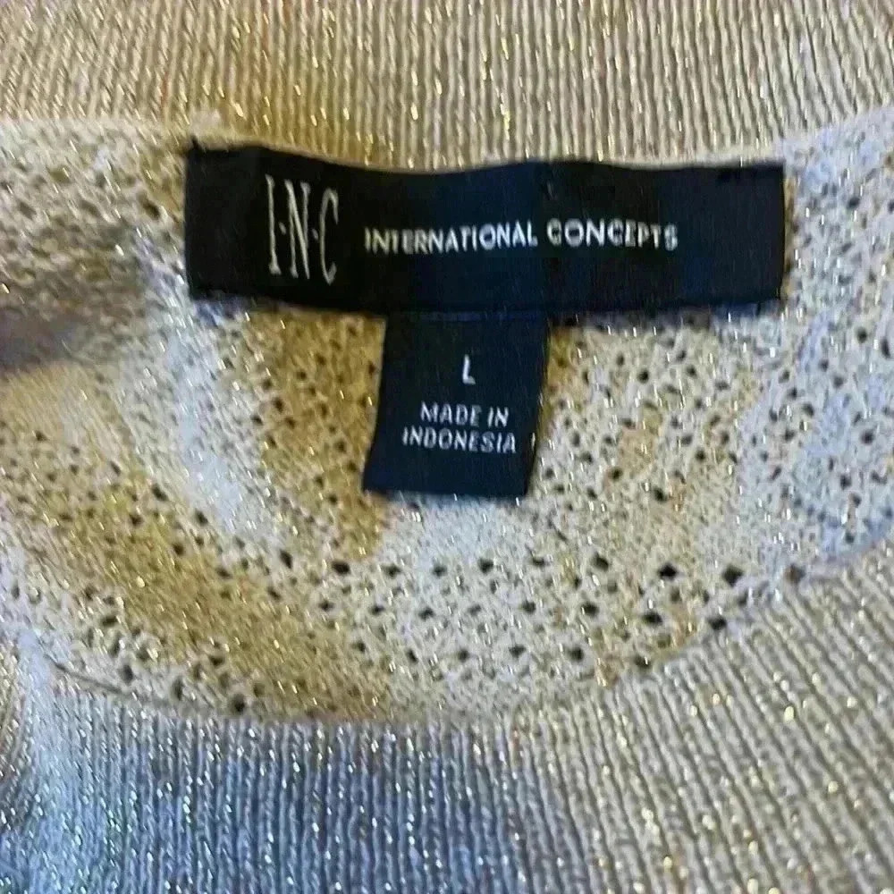 INC metallic gold flutter sleeves knit shell top women’s size large - Picture 8 of 11
